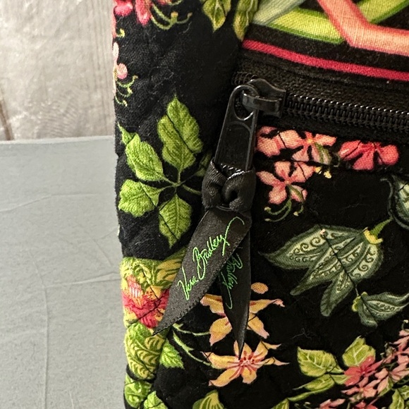 Vera Bradley retired Spring 2007 Botanica Crossbody purse - Picture 2 of 9